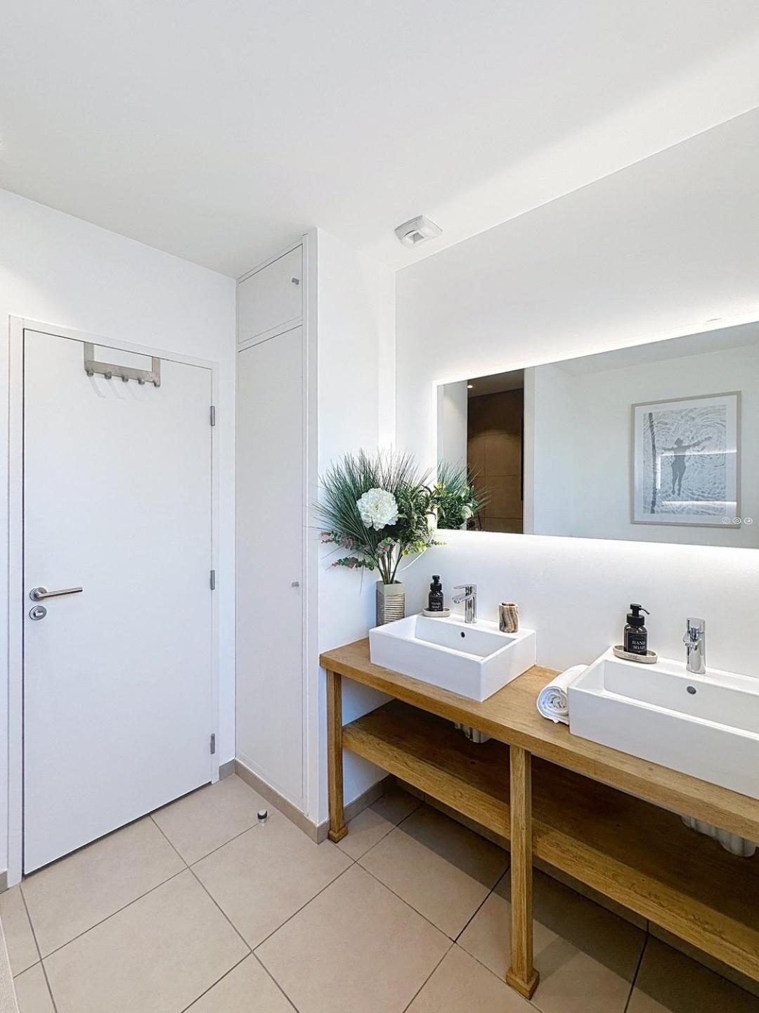 So Guest- Pepite De Charme Proche Cathedrale, Climatisation Parking Apartment Reims Ngoại thất bức ảnh
